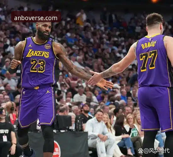如何解读湖人三巨头合砍91分背后的战术逻辑？